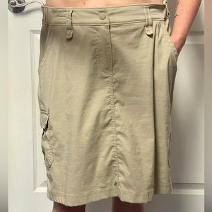 Duluth Trading Skort Khaki Size 12